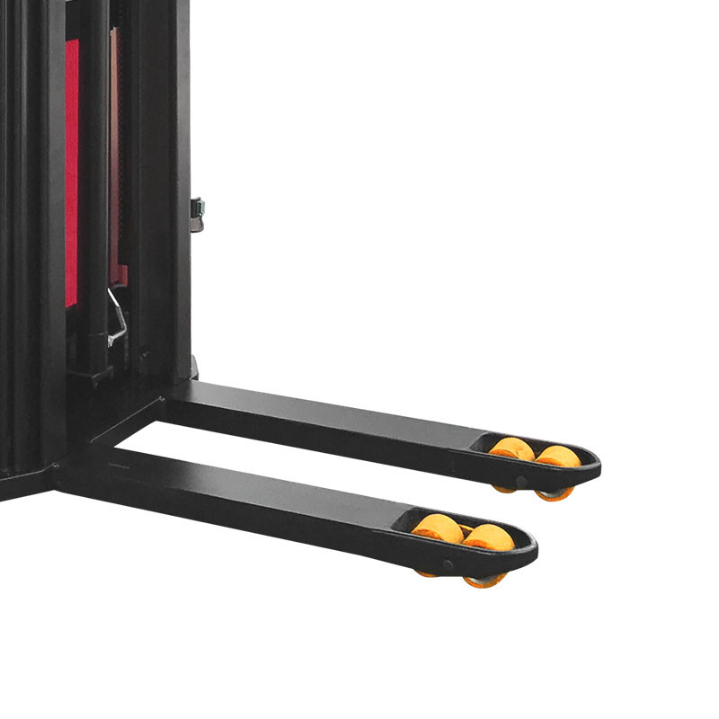 2 - Самоходный штабелер PROLIFT SDK 1656 li-ion