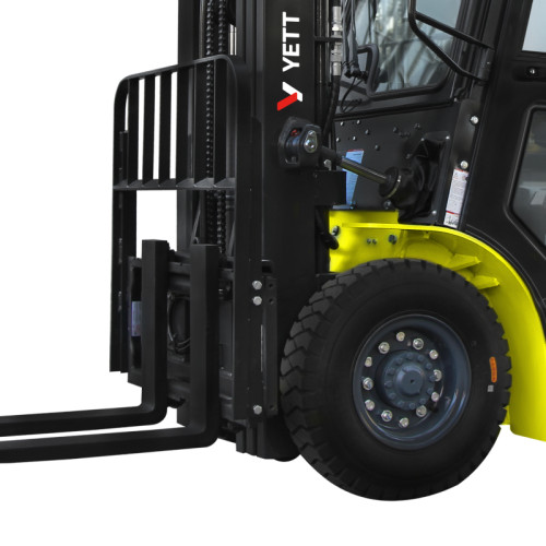 4 - Дизельный погрузчик с кабиной YETT CPCD25-WS1K2-M400-3W-K